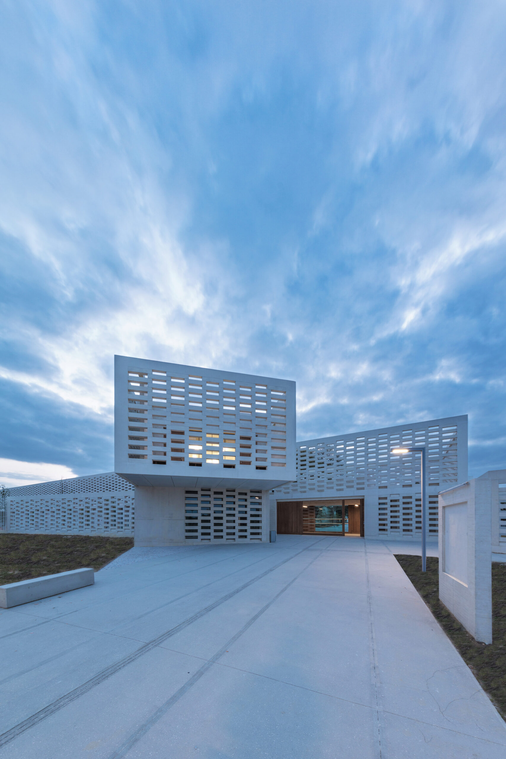 Lycée de Castelnaudary : Campus Germaine Tillion par l'atelier d'architecture Hamerman Rouby architectes